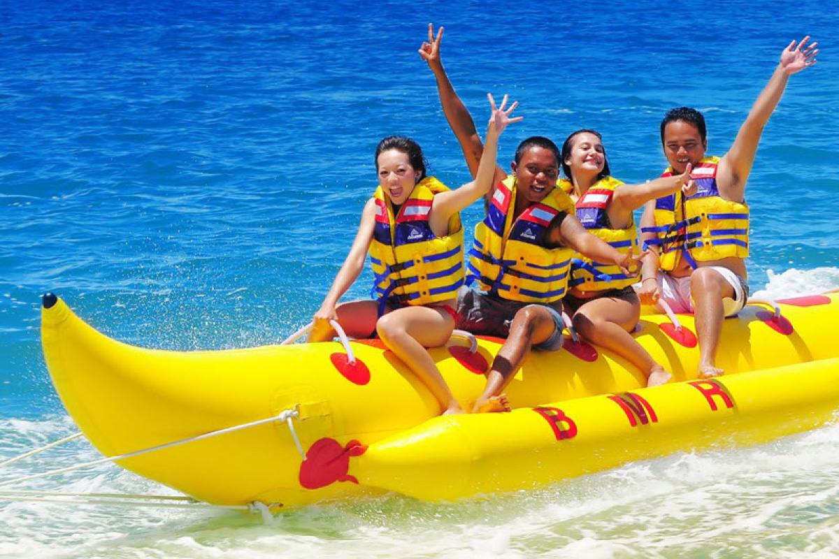 Banana Boat & Tubing a Sharm El Sheikh – Guida Completa al Divertimento Acquatico