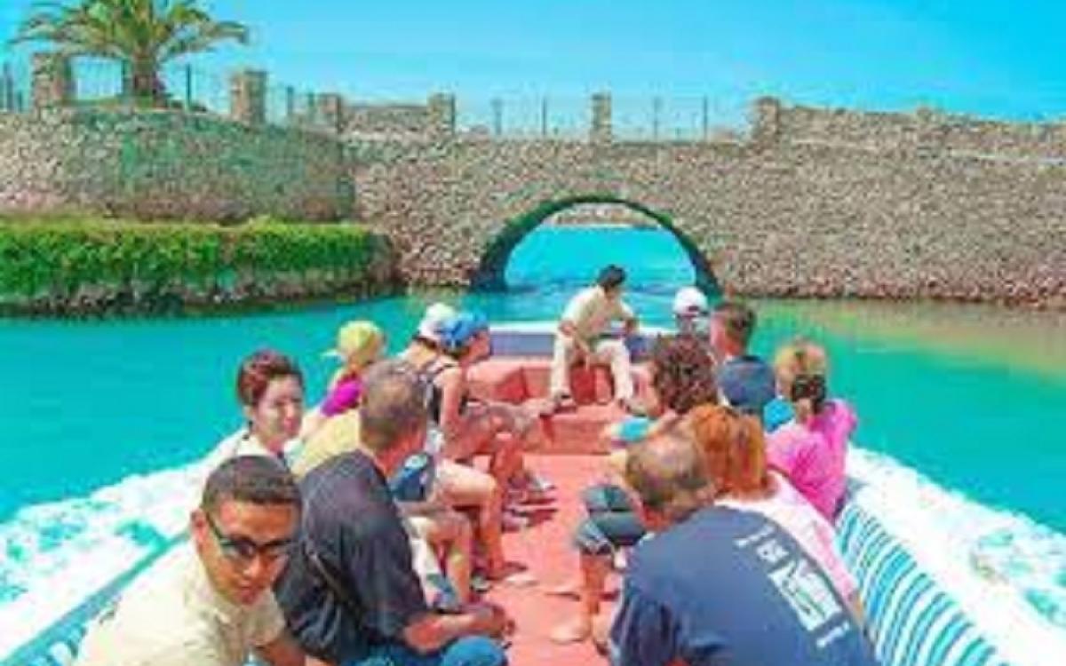 Морская экскурсия в Эль-Гуну из Хургады – сноркелинг, дельфины и тур по лагуне