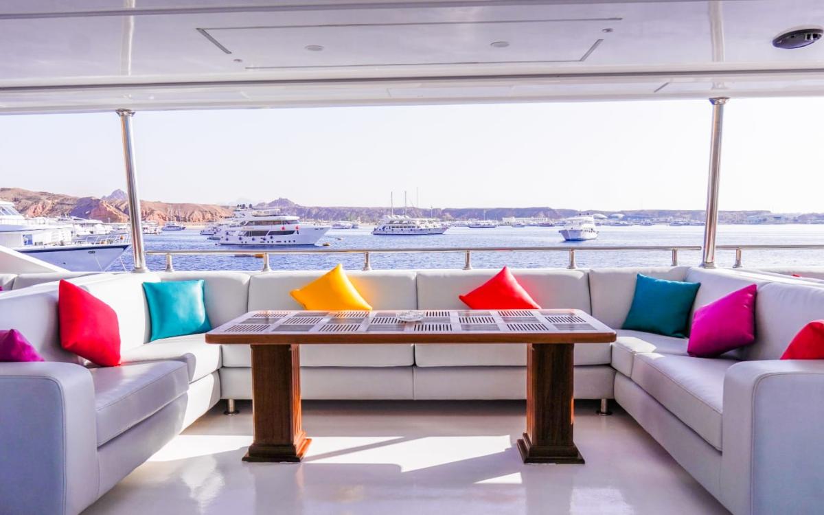 Premium Dinner Cruise Sharm El Sheikh
