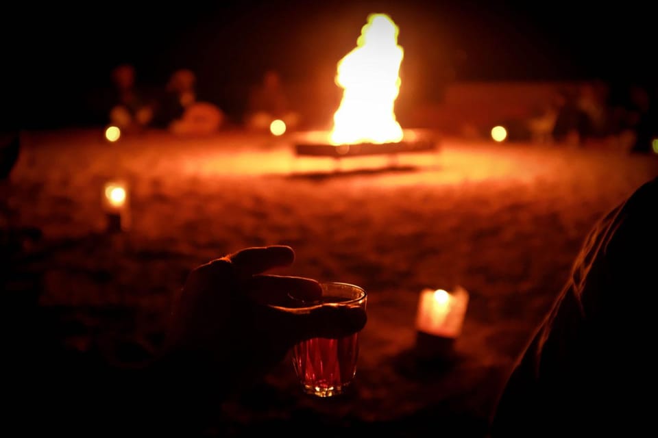 7Сафари на квадроциклах с катанием на верблюде, ужином и бедуинским шоу